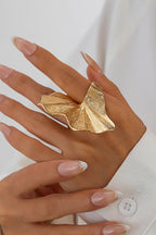 Anillo de Aleación con Forma de Hoja de Ginkgo