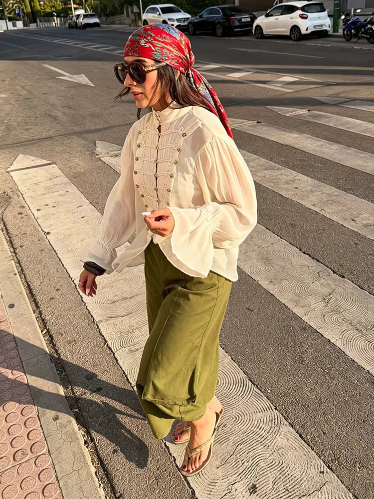 Amelie Blusa Vintage de Gasa con Cuello Alto