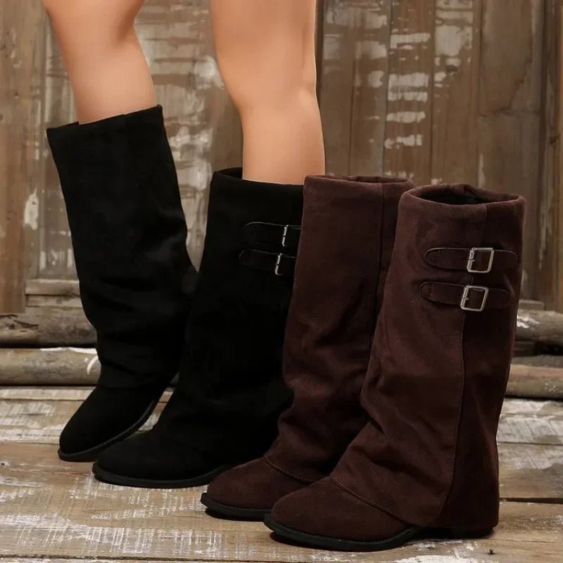 Botas altas retro Isabel con hebilla