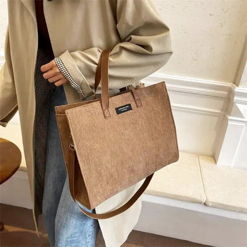 CALLIOPE - Bolso con Bandolera Vintage de Gran Capacidad