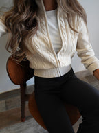 Chaqueta cárdigan de punto Alice con cremallera y cuello alto