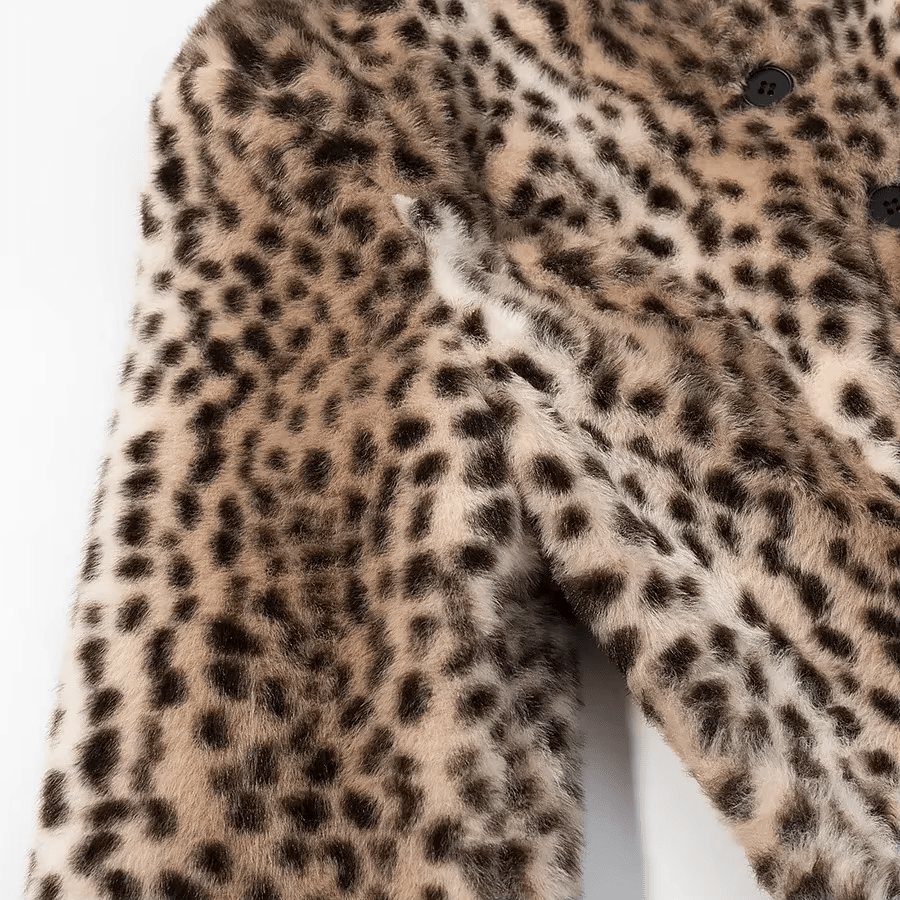 Chaqueta corta Lily con estampado de leopardo y pelo sintético