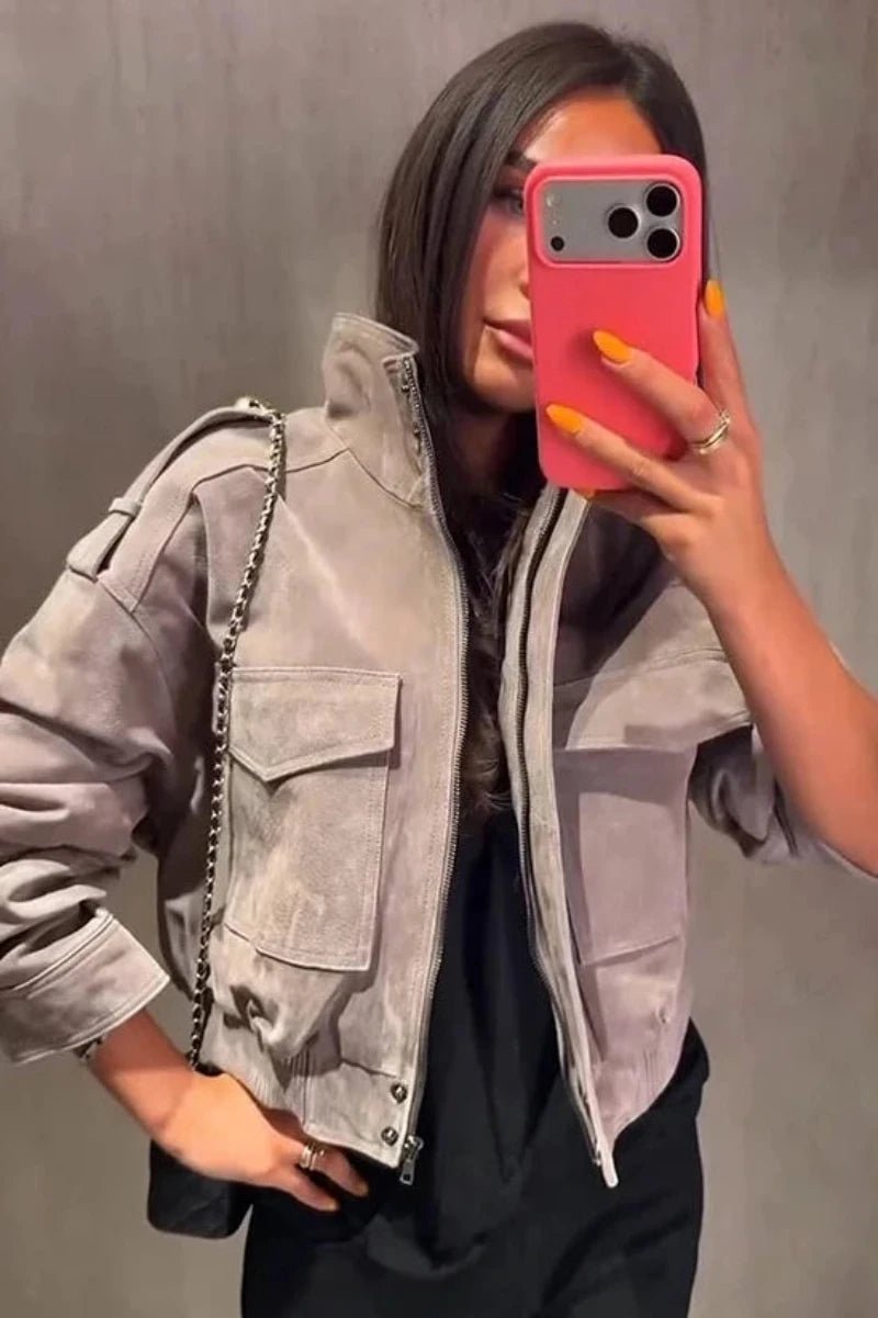 Chaqueta Evelyn de Antelina Sintética Corta
