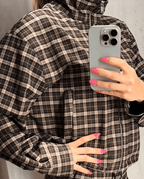 Chaqueta Rose con cremallera alta y cuadros