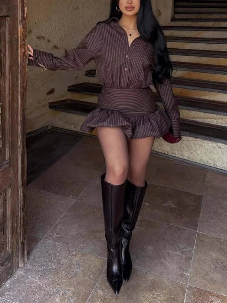 Conjunto Camisa de Rayas y Minifalda Lola
