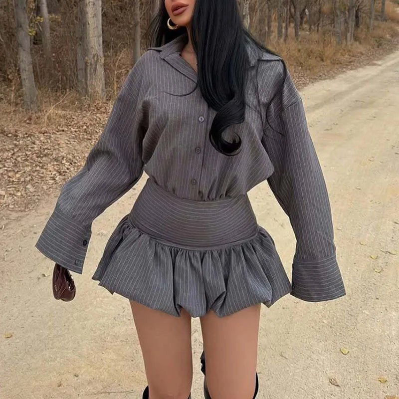 Conjunto Camisa de Rayas y Minifalda Lola