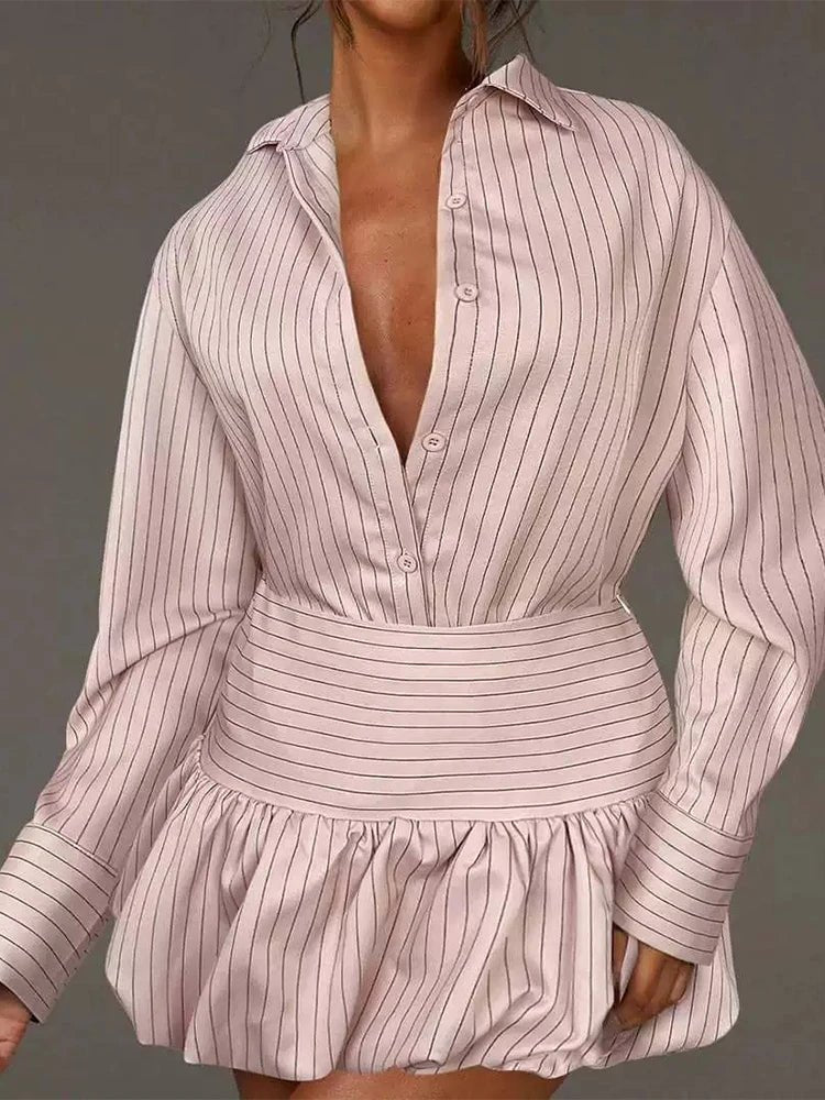 Conjunto Camisa de Rayas y Minifalda Lola