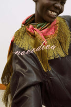 Pañuelo Cuadrado Británico Retro con Borlas