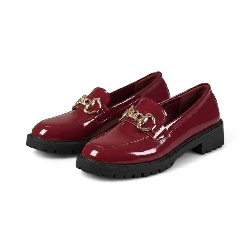 Stacy - Mocasines Mujer de Charol Cadena Dorada con Tacón Bajo