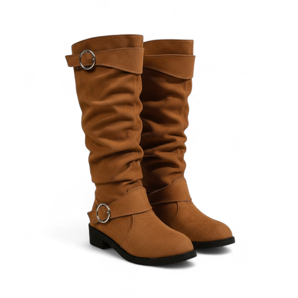 Yrva - Bota Alta Mujer Plisada de Ante con Hebilla
