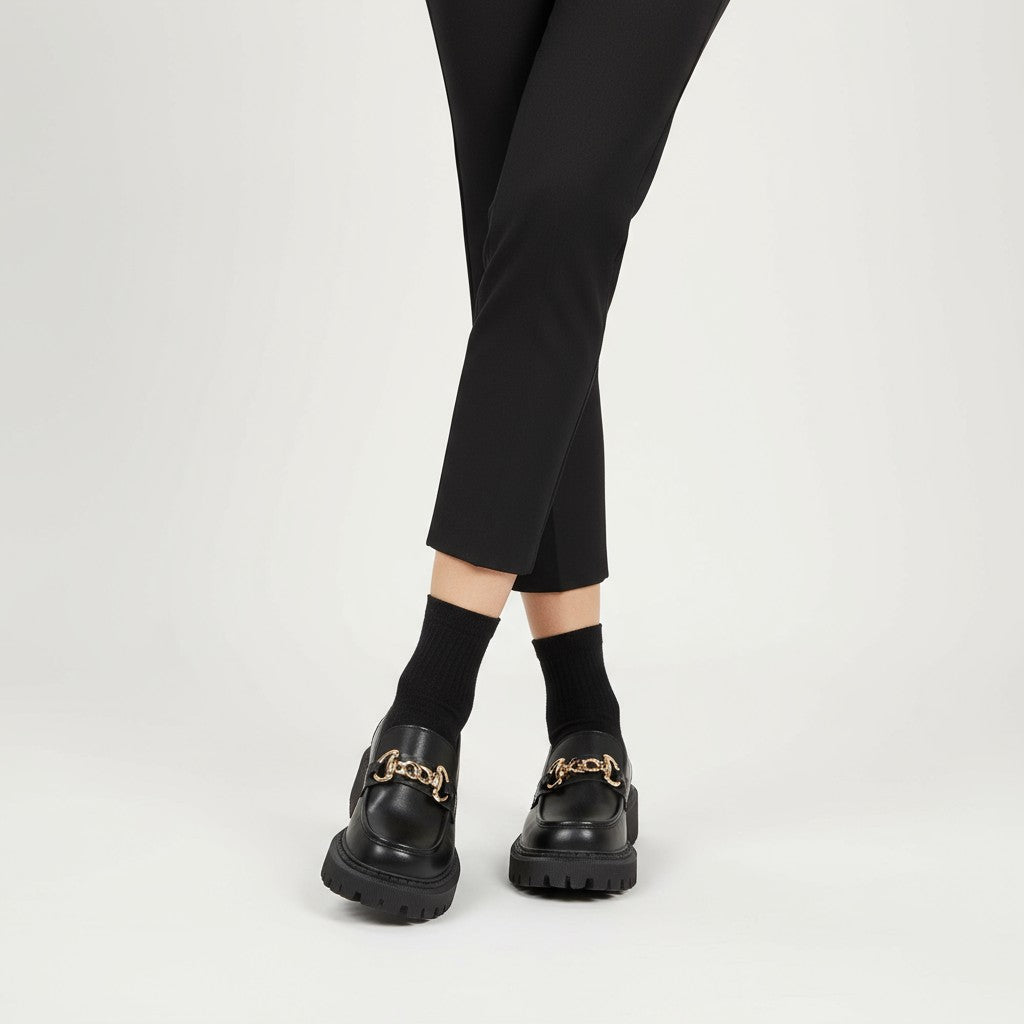 Fany - Mocasín de Cuña para Mujer Mate Cadena Dorada Elegante