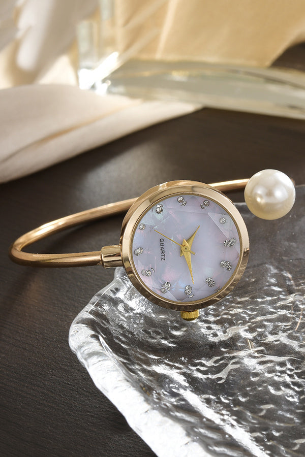Reloj Pulsera de Nácar y Diamantes