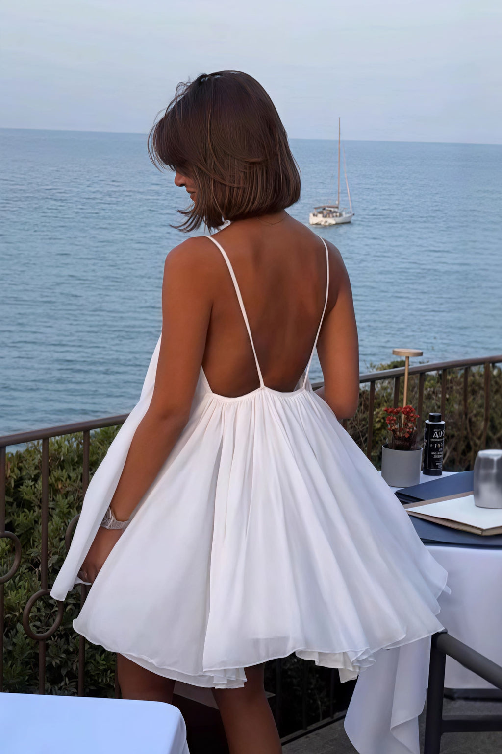Vestido mini fluido Lavinia de tirantes finos