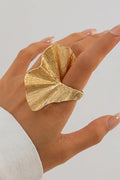 Anillo de Aleación con Forma de Hoja de Ginkgo