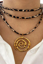 Collar en Espiral de Acero Inoxidable con Cordón Estampado de Leopardo