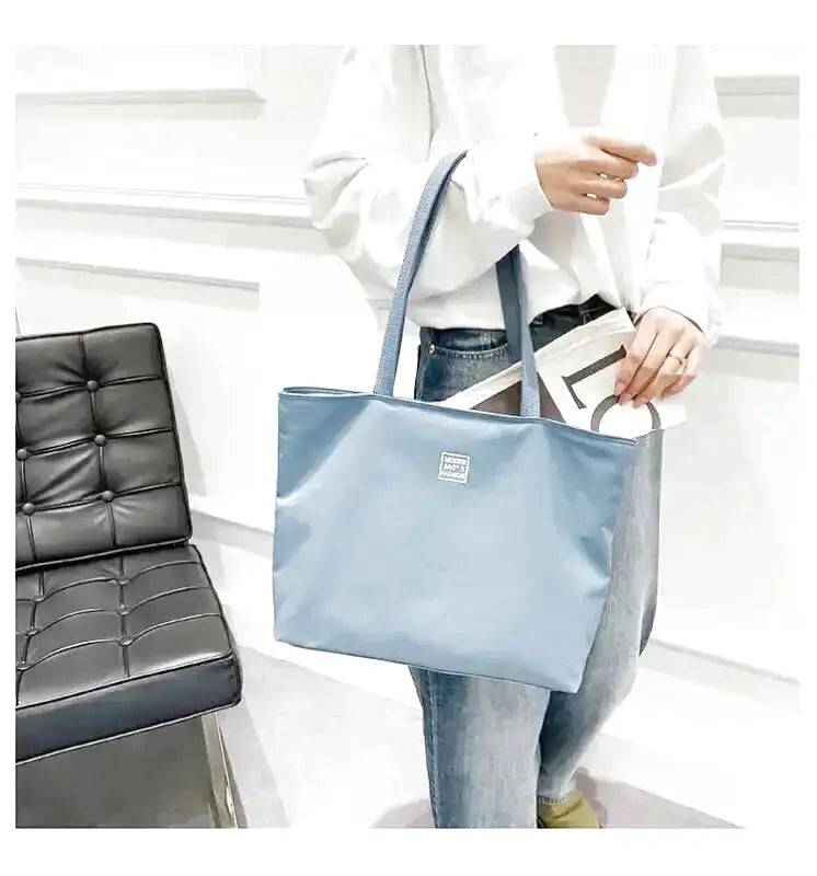 ELECTRE - Bolso Grande Tote Impermeable de Nylon