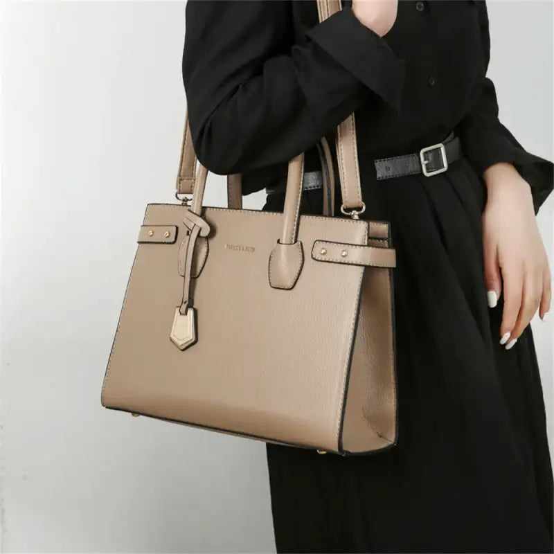 ESTRELLA - Bolso Bandolera Rectangular de Piel
