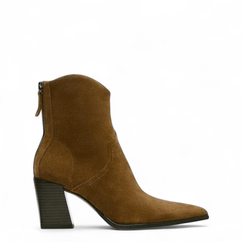 Isa - Bota Campera Baja de Ante de Tacón