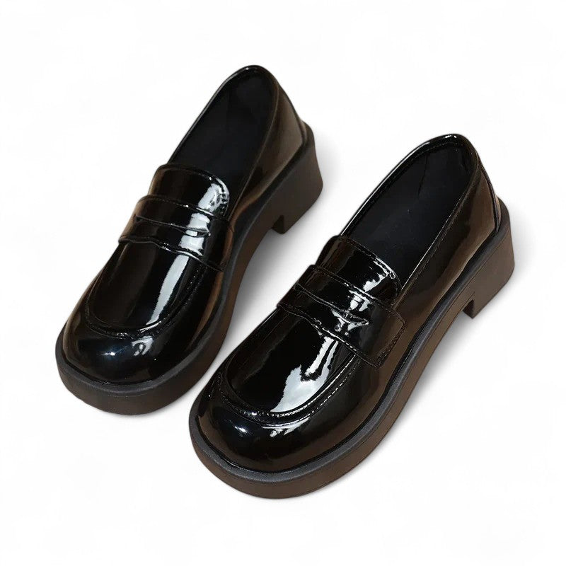 Olivia - Mocasín Brillante de Cuña