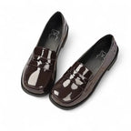 Ava - Mocasín de Piel Brillante de Tacón