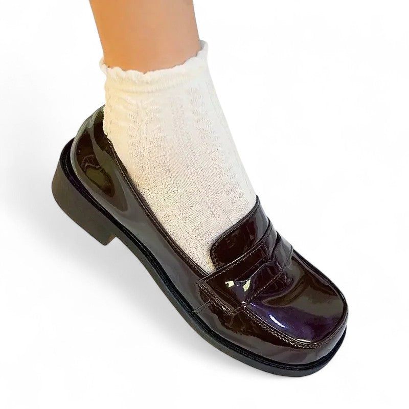 Ava - Mocasín de Piel Brillante de Tacón
