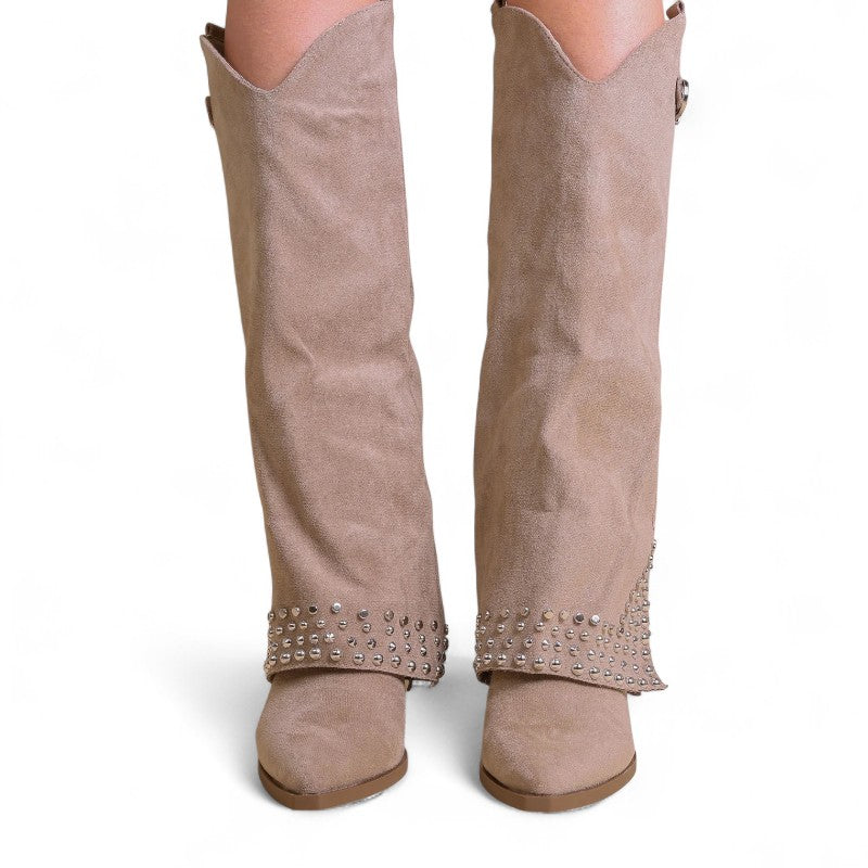 Ema - Bota Campera Larga de Tacón y Remaches y Strass