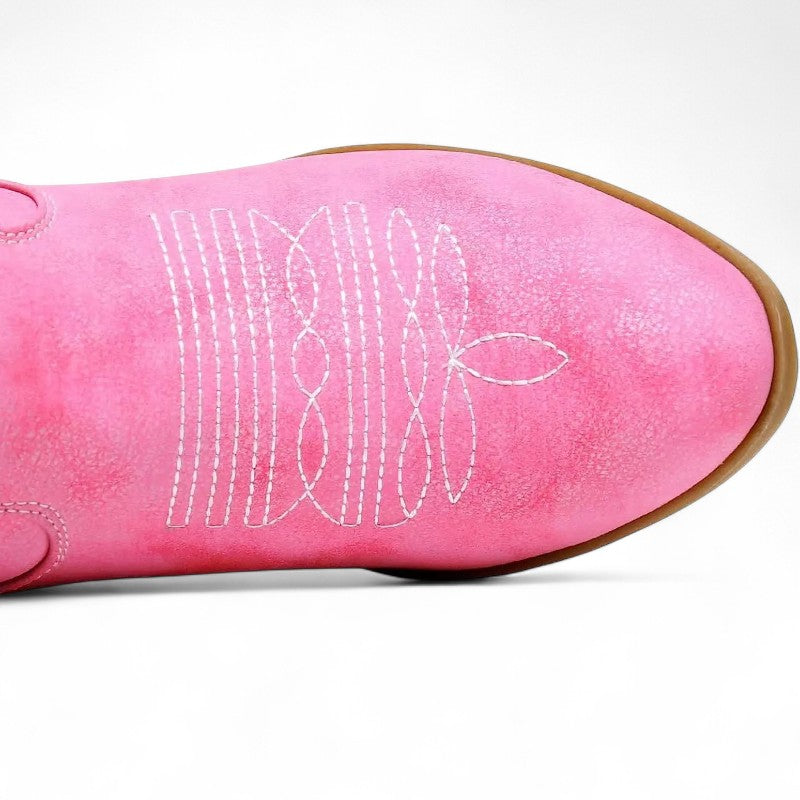 Juana - Bota Campera Muy Baja Bordada