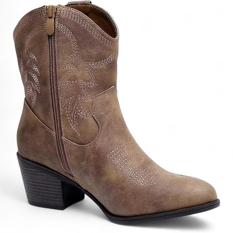 Juana - Bota Campera Muy Baja Bordada