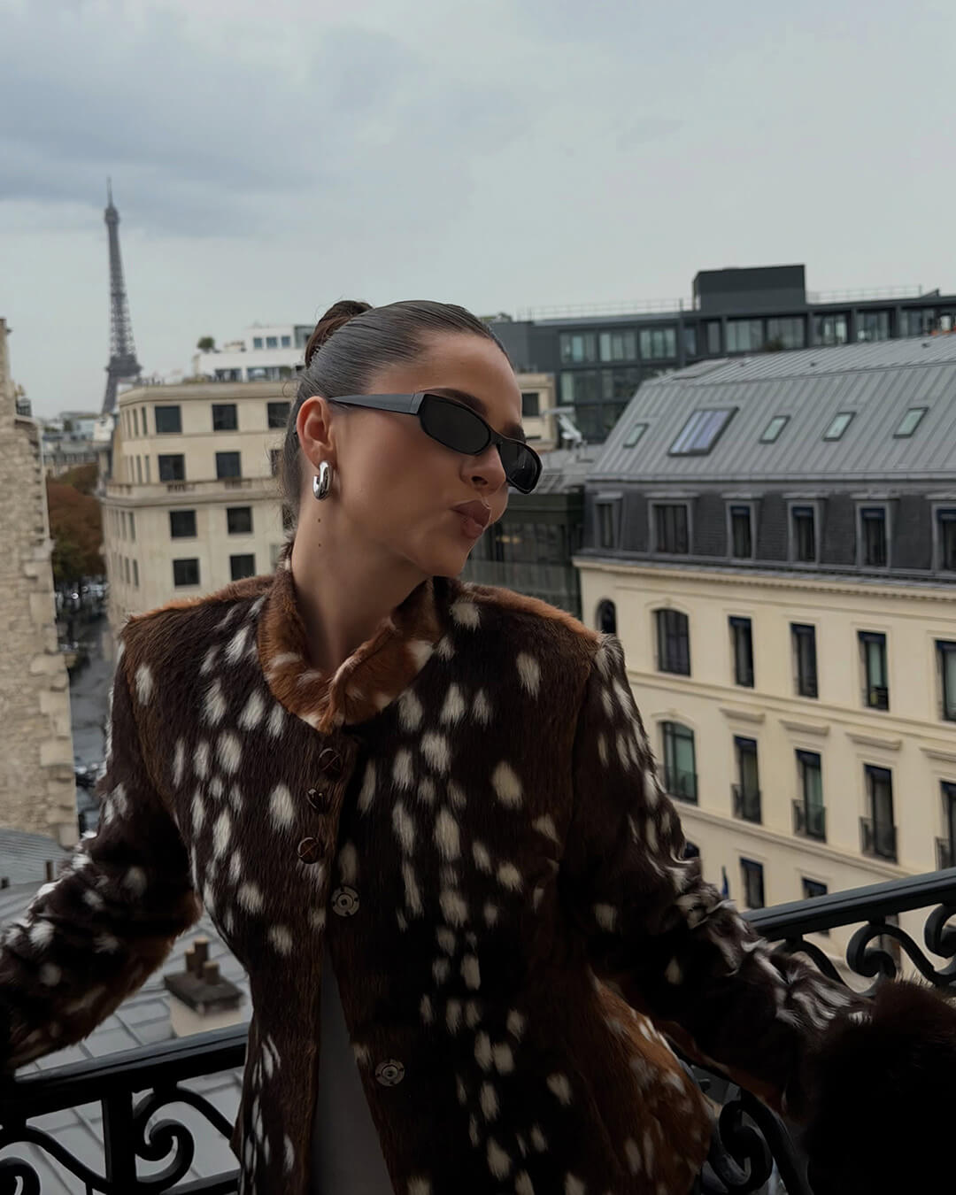 Julia chaqueta Bambi de piel sintética con cuello alto