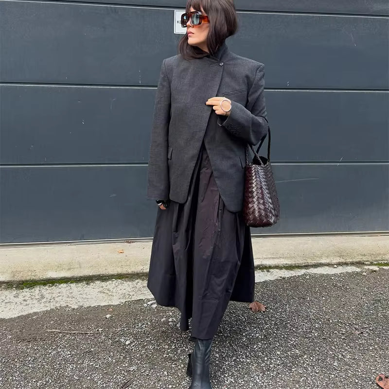 Blazer Katie de cuadros con cuello alto