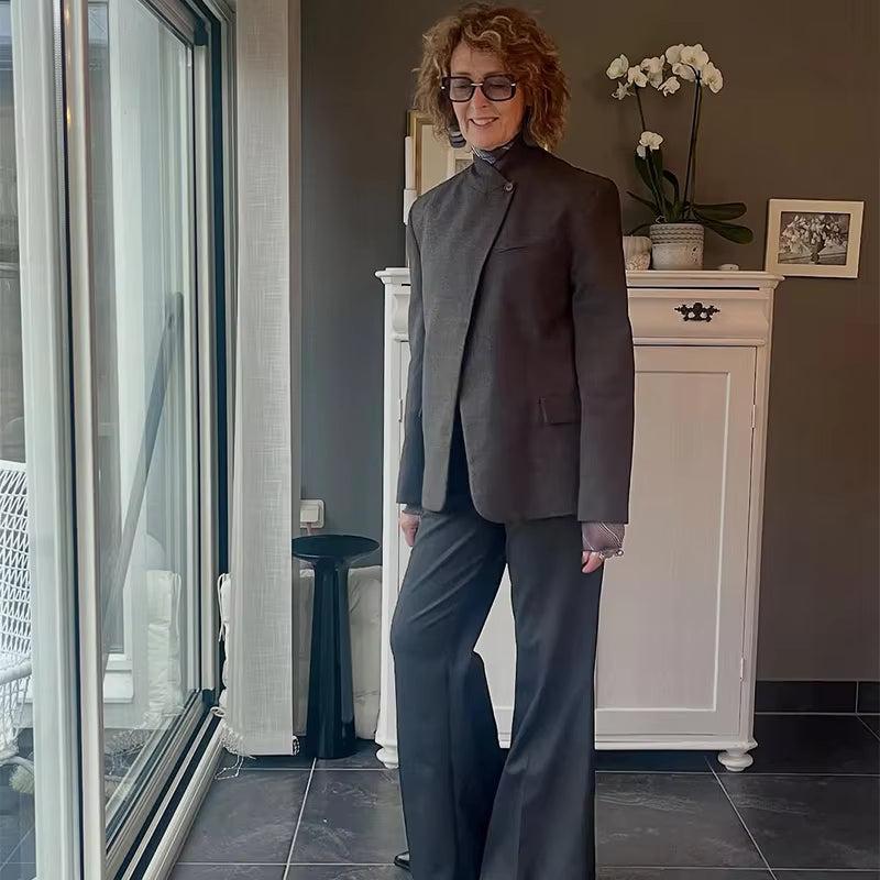 Blazer Katie de cuadros con cuello alto