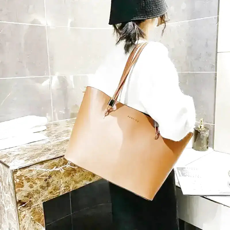 LÉA - Grand Cabas Souple en Cuir