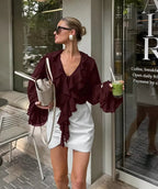 Linda Blusa con Lazo y Volantes