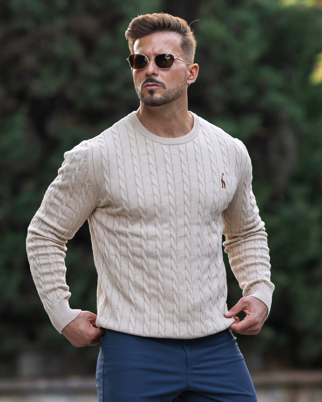 Jersey de punto trenzado para hombre – Estilo otoñal elegante