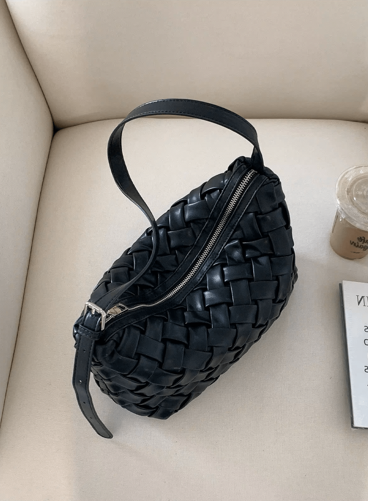 Bolso hobo minimalista Angela