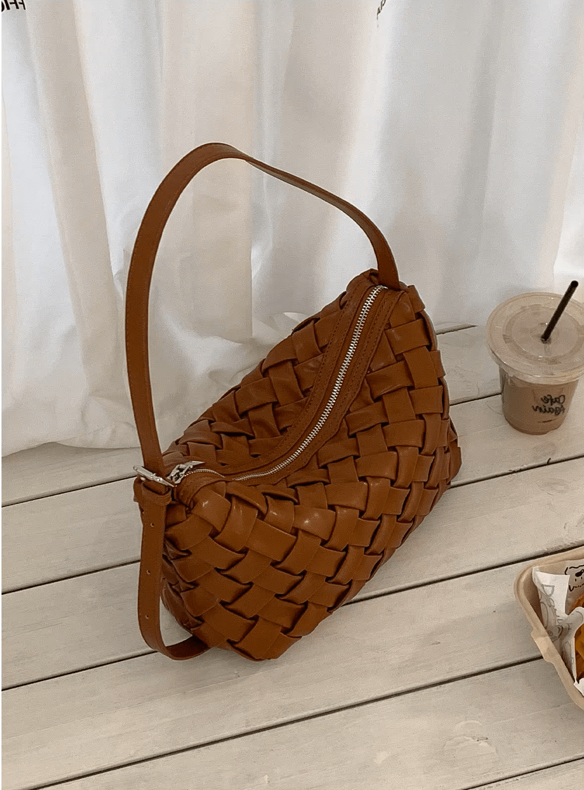 Bolso hobo minimalista Angela