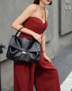Bolso de hombro maxi con solapa de cuero sintético Carla - para edición