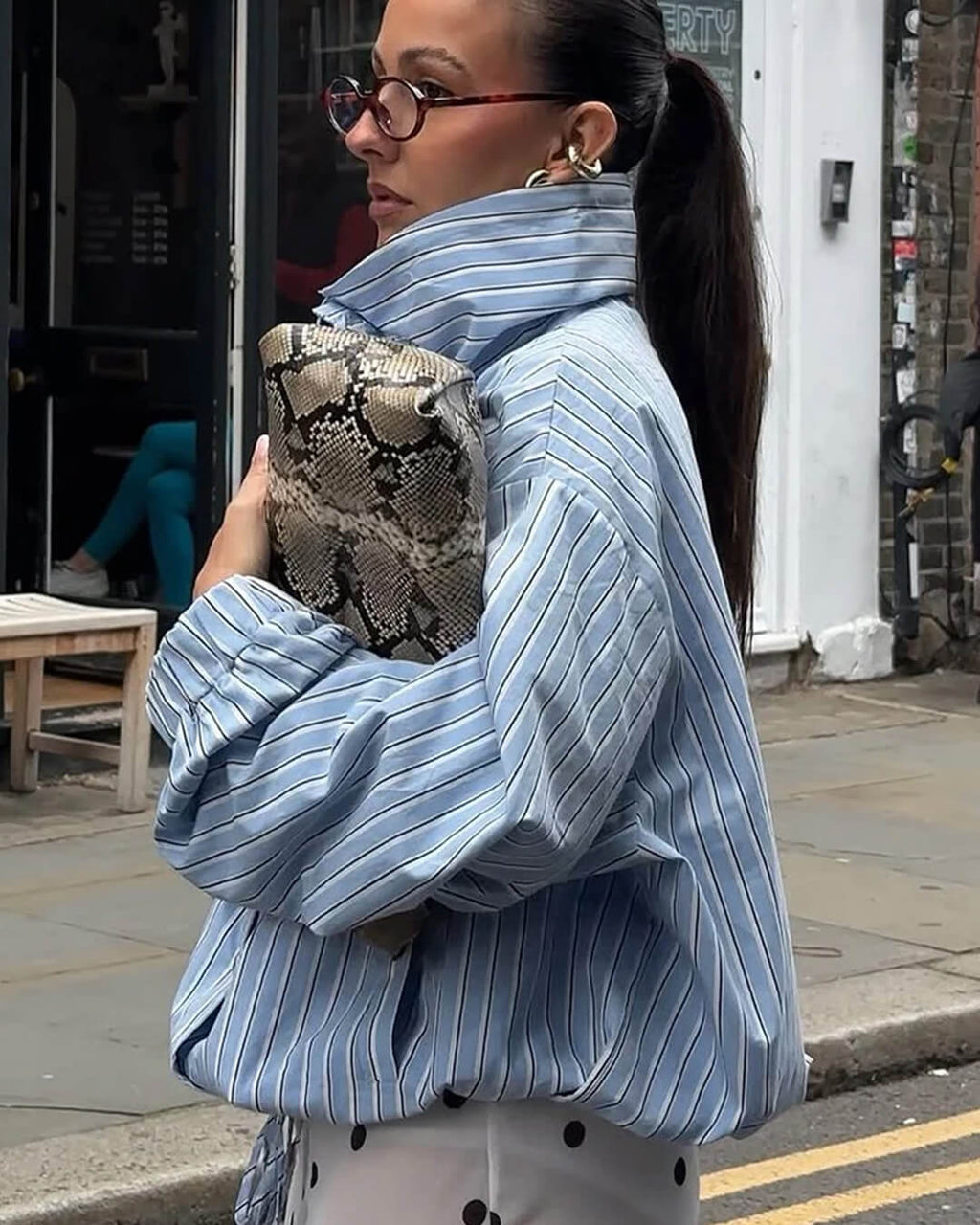 Camisa Carla de rayas con cuello alto