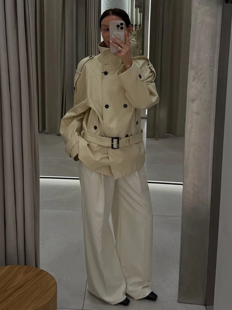 Gabardina Amanda con cuello mao