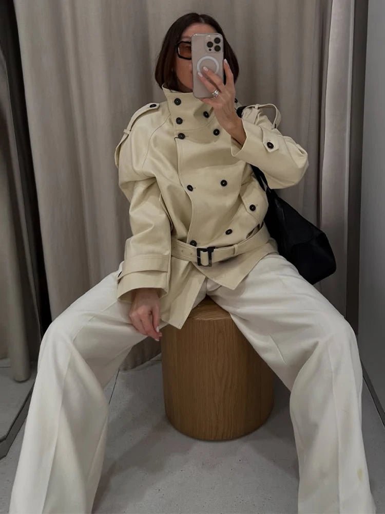 Gabardina Amanda con cuello mao