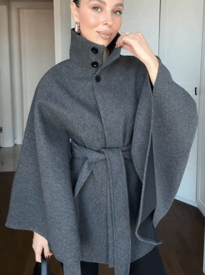 Chaqueta capa Annie con cinturón