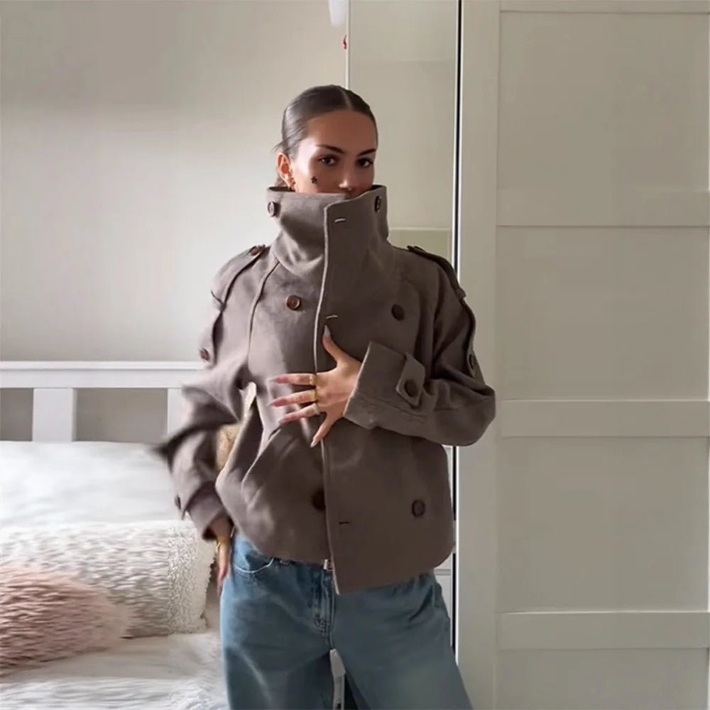Abrigo oversize con cuello alto Julie