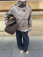 Abrigo oversize con cuello alto Julie