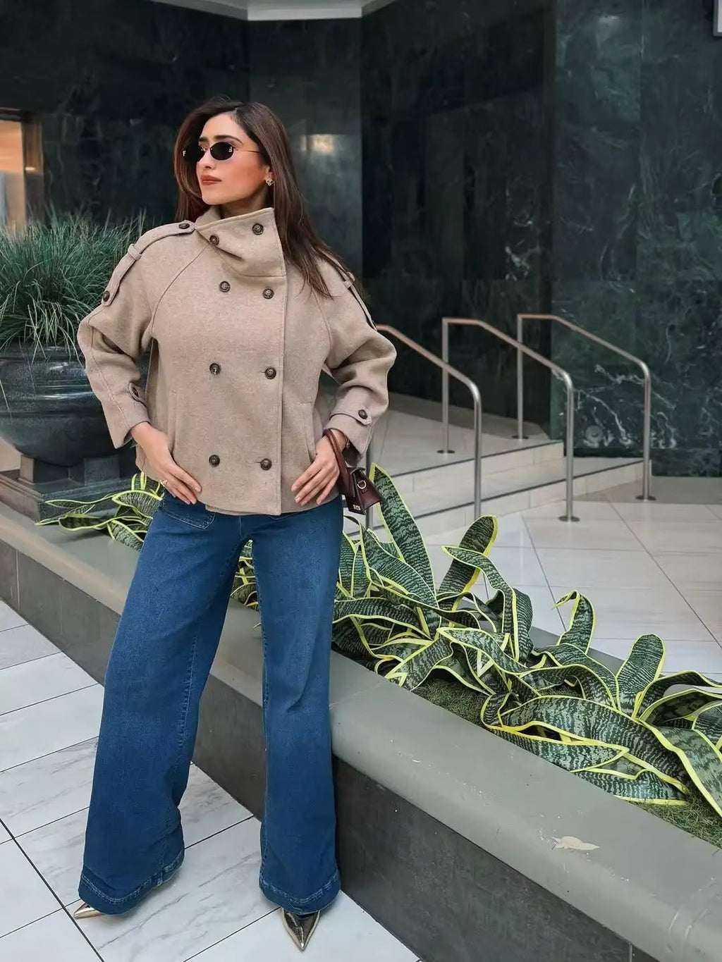 Abrigo oversize con cuello alto Julie