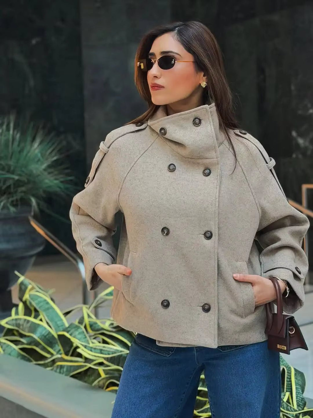 Abrigo oversize con cuello alto Julie