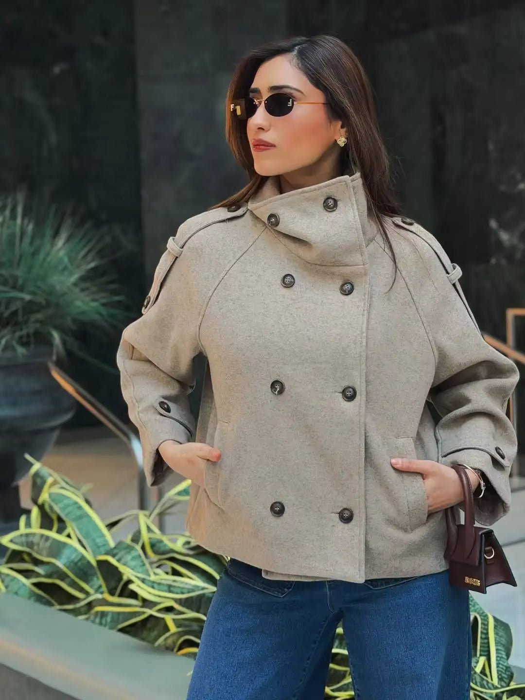 Abrigo oversize con cuello alto Julie