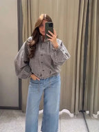 Chaqueta Olivia de cuadros con cordón y cuello alto