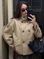 Sarah Gabardina Beige Abotonada de Doble Botonadura