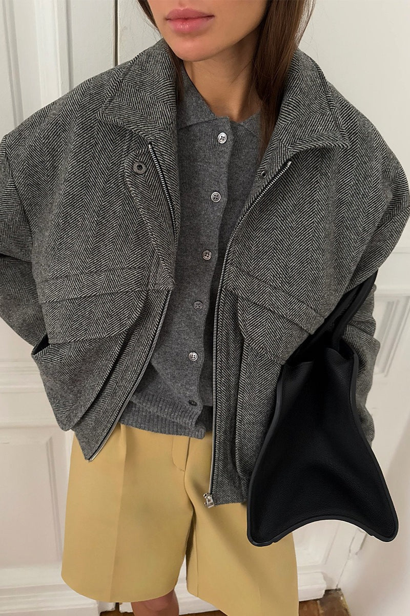 Abrigo Sarah de espiga con cuello alto
