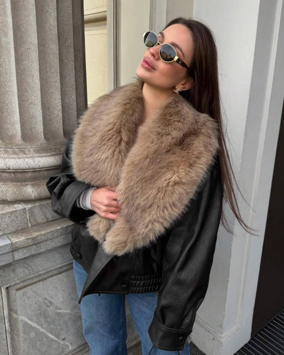 Chaqueta de piel sintética Francesca con cuello de pelo desmontable